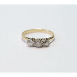 Early 20th century diamond three-stone ring with old-cut brilliants, '18ct plat', size O.