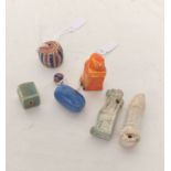 Group of ancient glassware & ceramics to include an Etruscan glass bead and Egyptian faience pendant