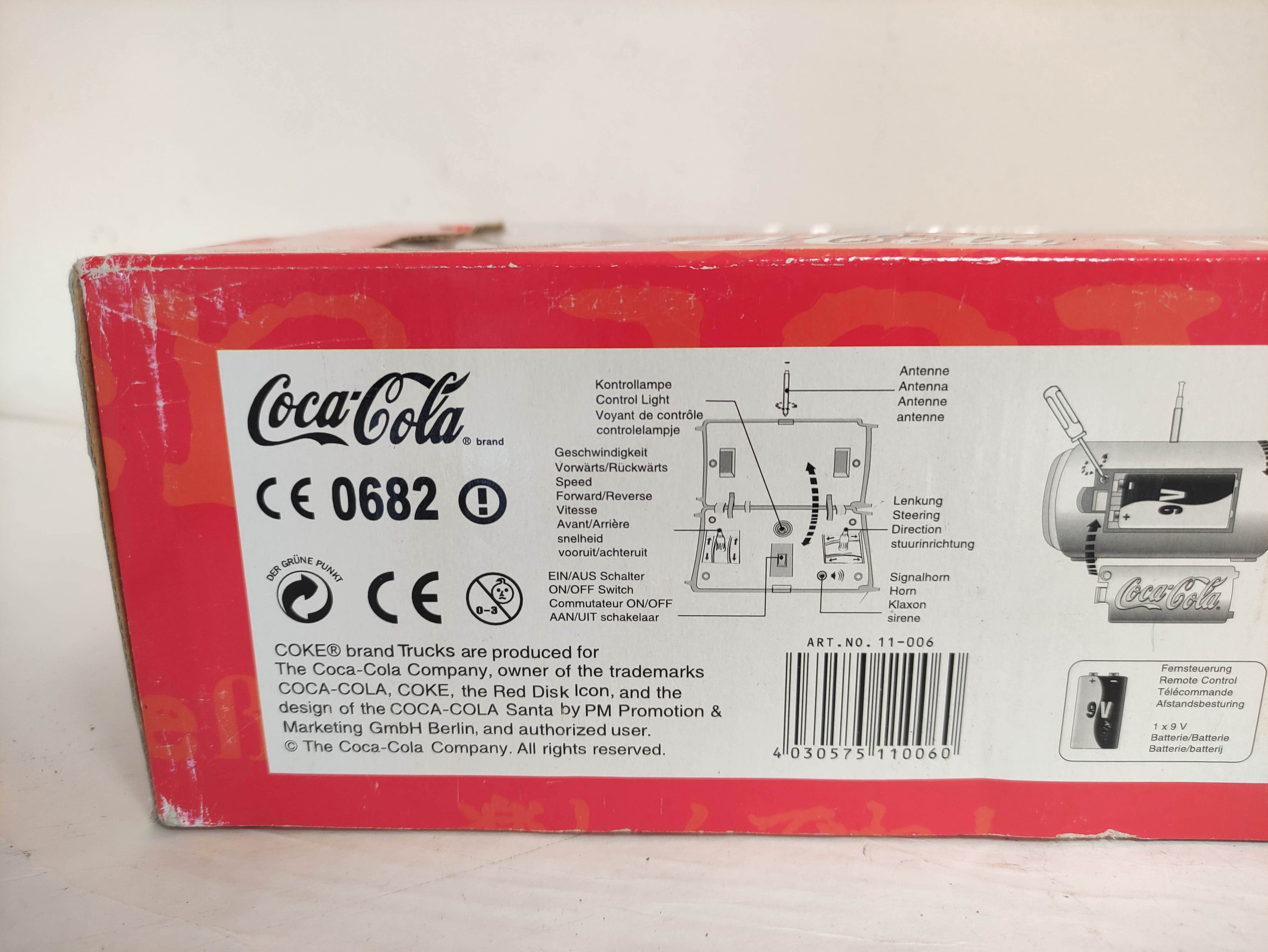 Vintage 1990s boxed Coca Cola radio controlled Coca Cola truck. - Image 5 of 6