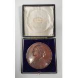 Great Britain. Early 20th century University of Glasgow bronze William Hunter anatomy medal complete