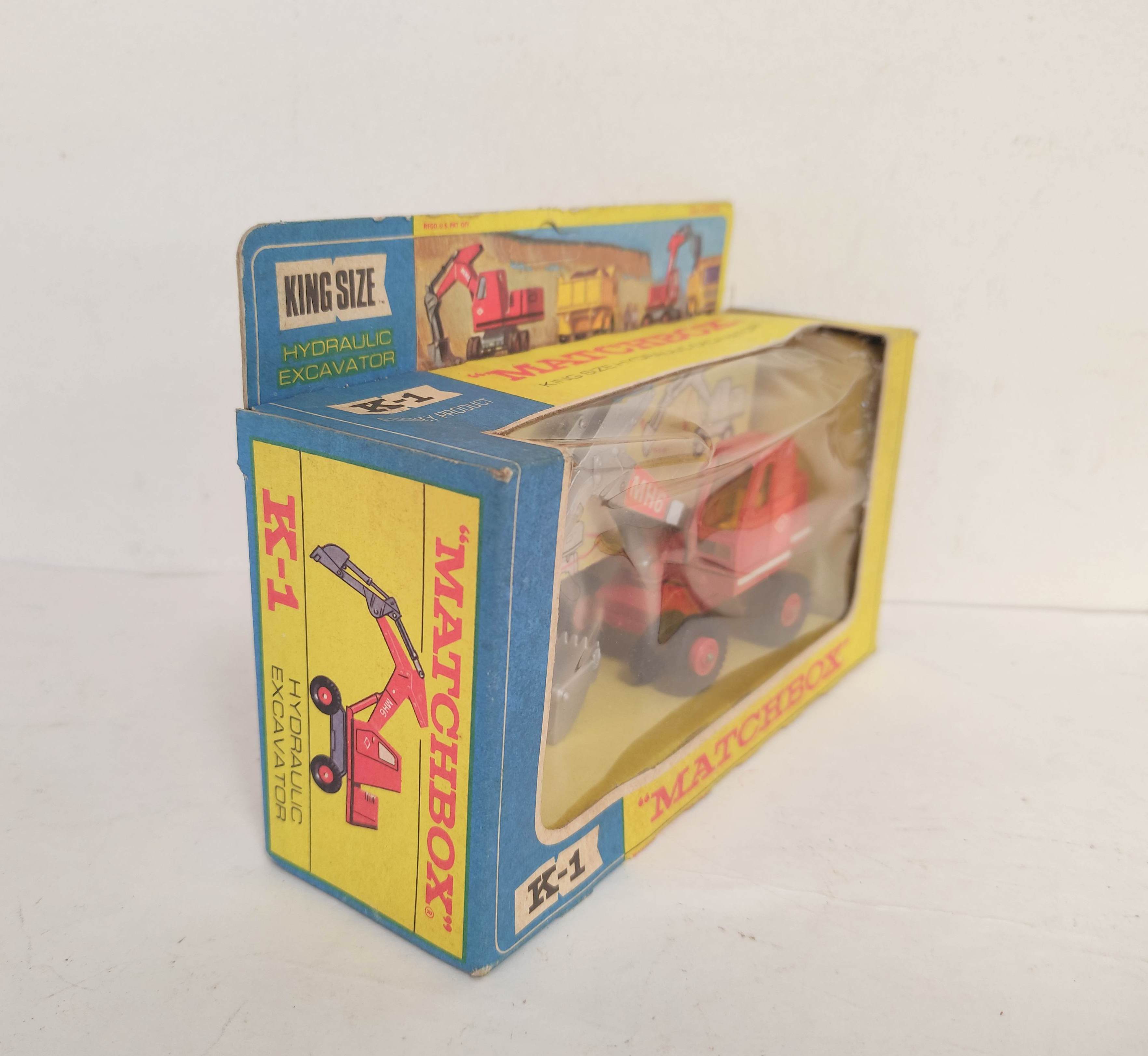 Three vintage boxed Matchbox Kingsize model vehicles to include a Scammell Heavy Wreck Truck K-2, - Image 3 of 6