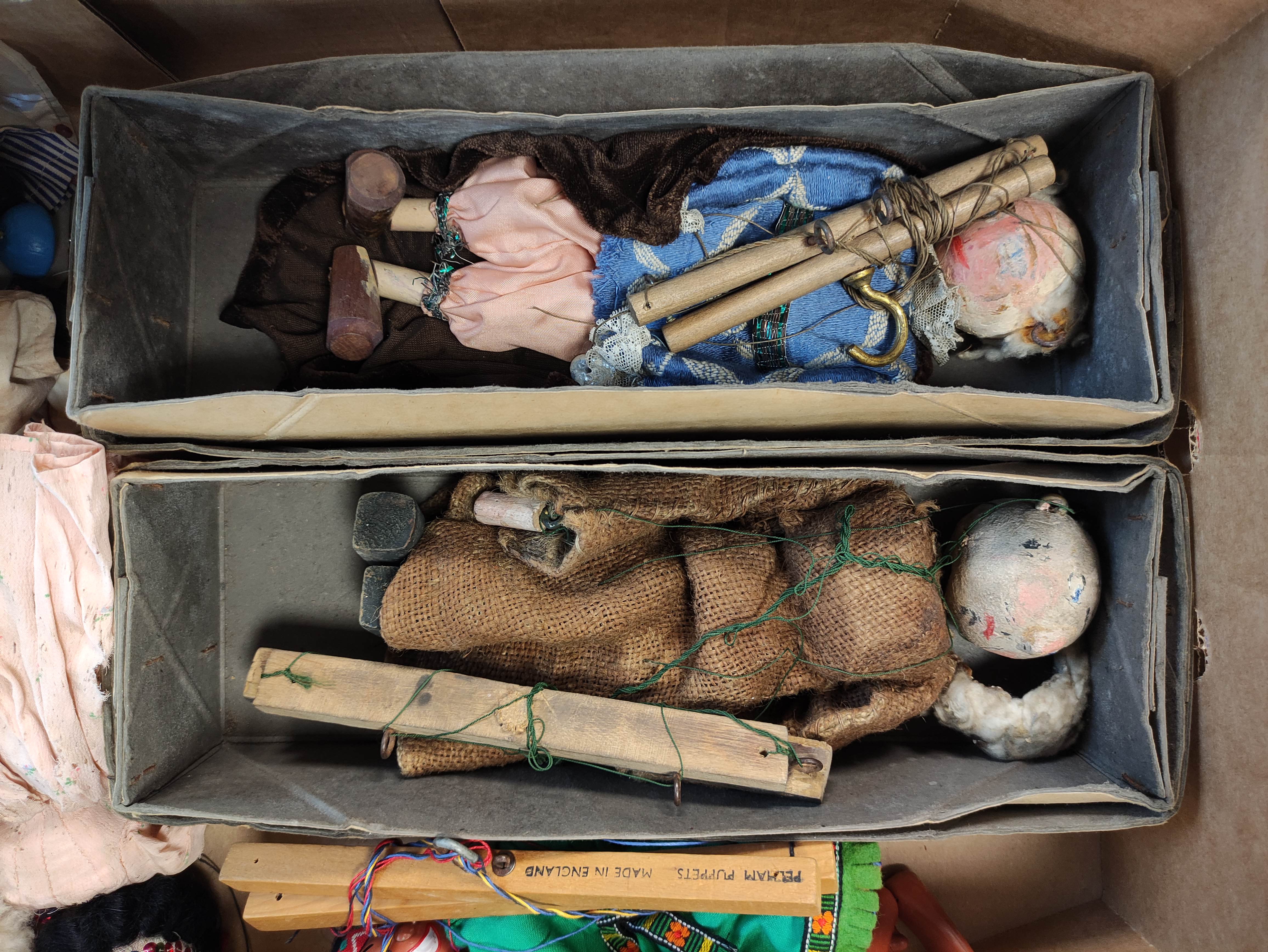 Box containing a large quantity of 1950s/60s Pelham Puppets to include Horse etc. Most heavily - Image 4 of 4