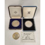 Great Britain. Three commemorative sterlng silver medals relating to Churchill and WW2. To include a