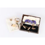 9ct gold Masonic signet ring and another, 7.5g gross, a Masonic tie pin, a pair of Masonic enamel