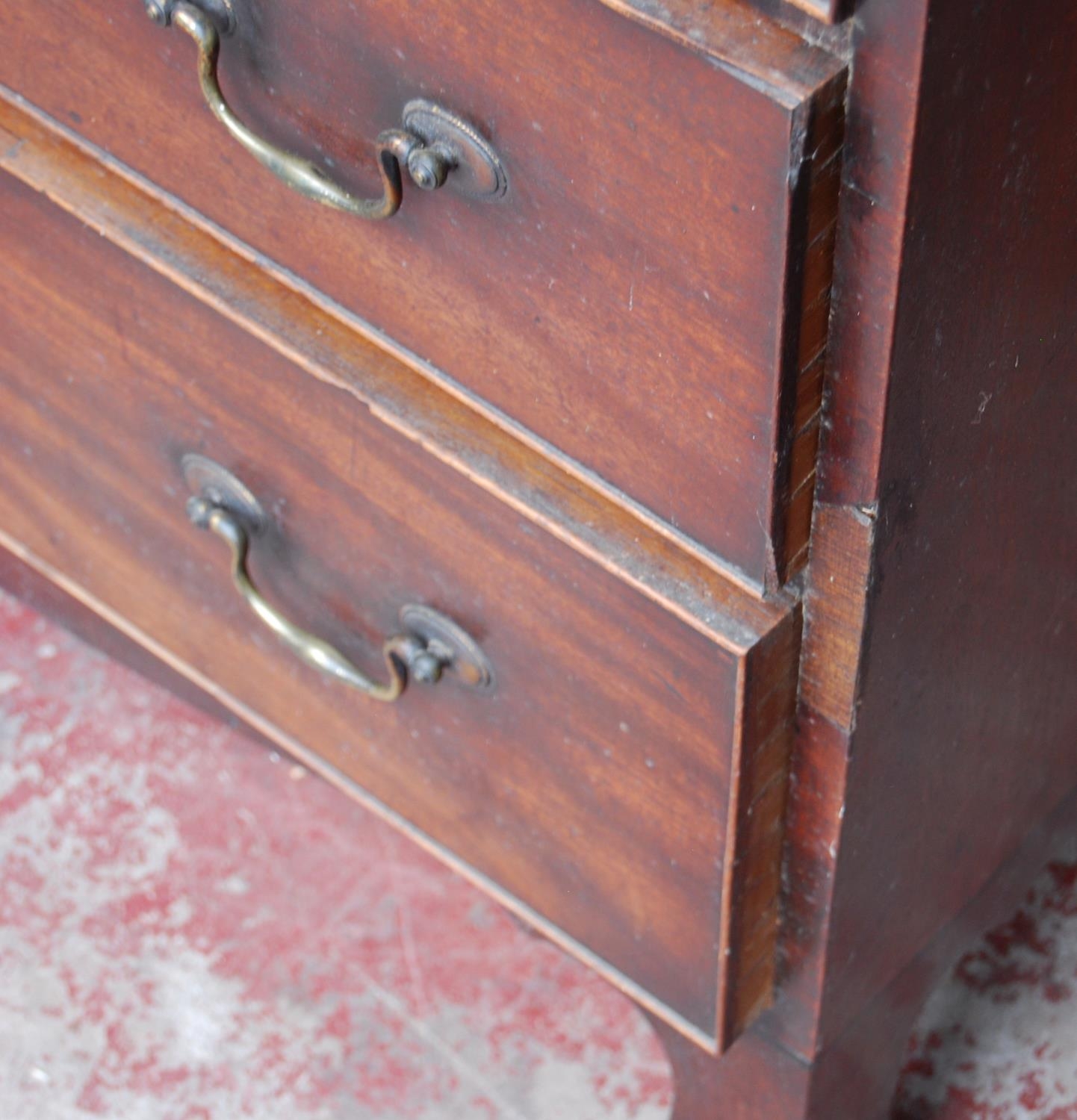 Georgian mahogany chest of three short and three long drawers, on bracket feet, with later brass - Image 6 of 9