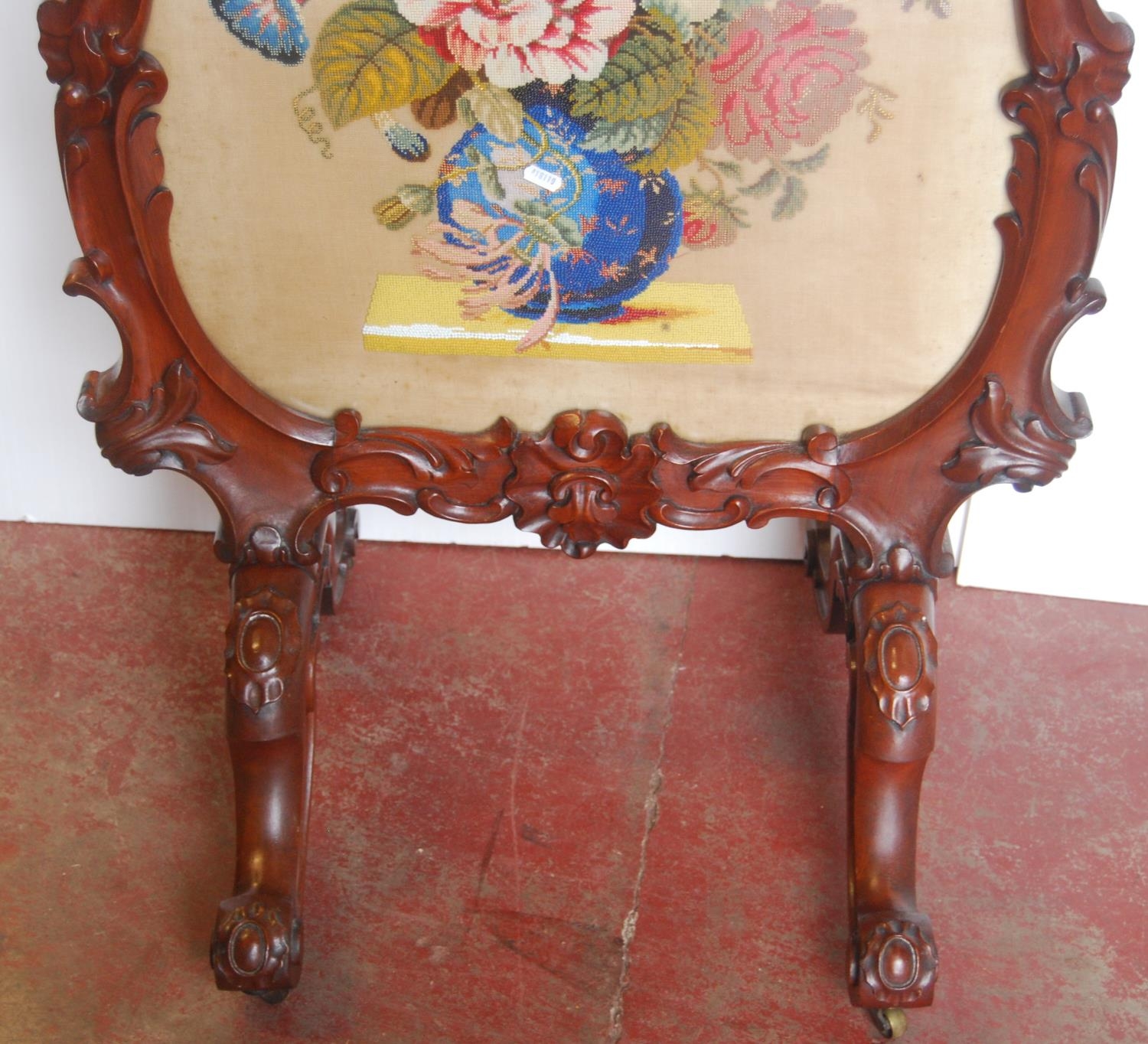 Victorian mahogany fire screen, with a needlepoint panel to the centre depicting flowers in a - Image 5 of 6