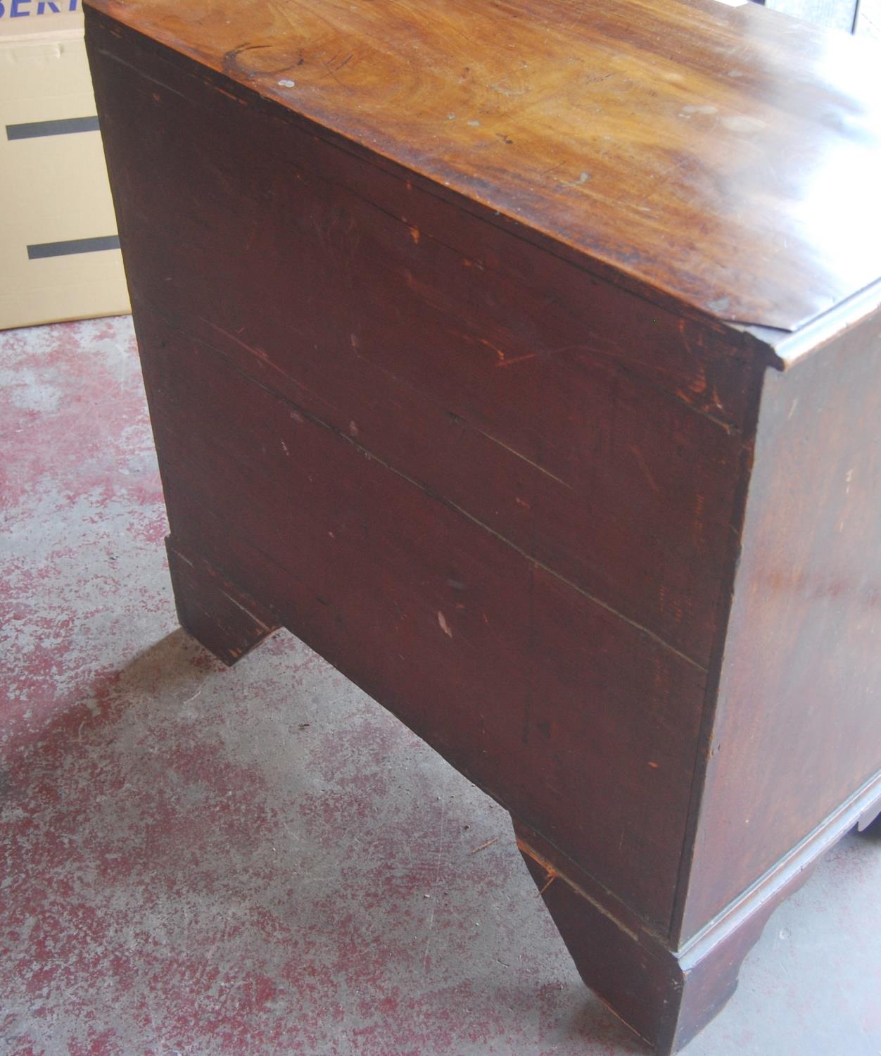 George III mahogany bachelor's chest of four graduated drawers, on bracket feet, 84cm high, 86cm - Image 11 of 11