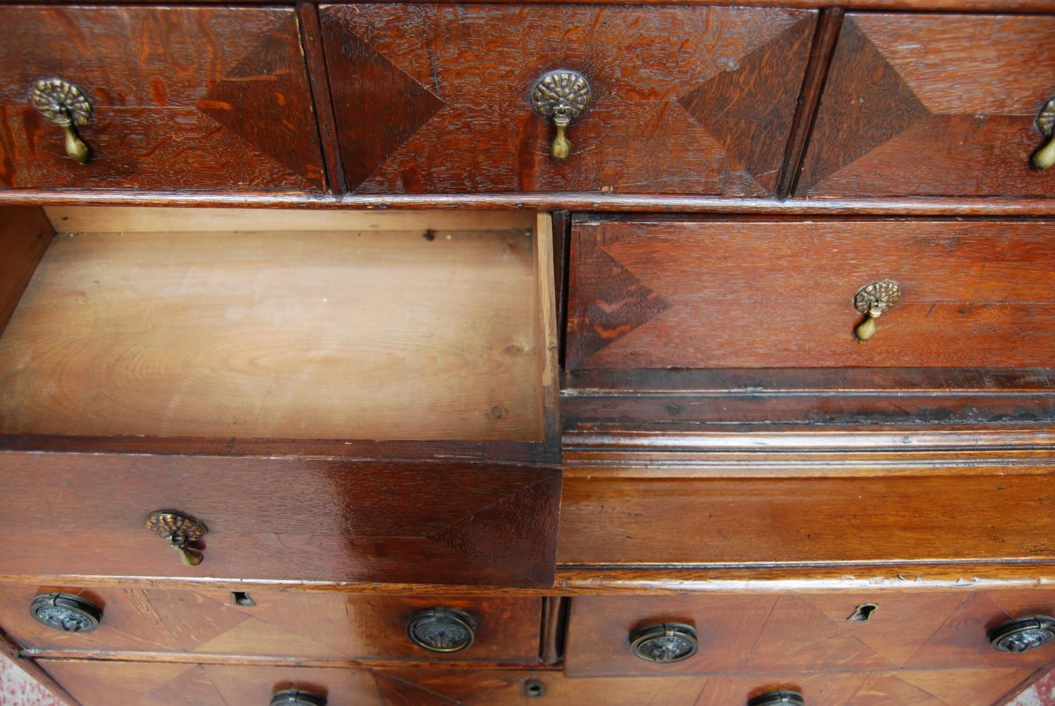 Early 18th century Queen Anne walnut cabinet on chest, the cabinet top with a long drawer above - Image 6 of 16