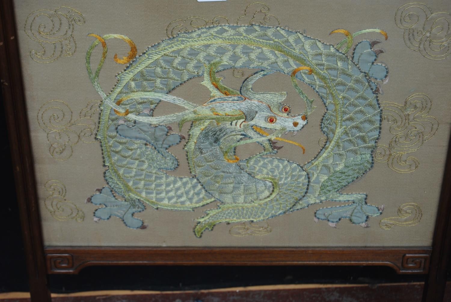 Chinese hardwood firescreen, decorated with an embroidered panel of a dragon, beneath glass, 86cm - Image 3 of 8