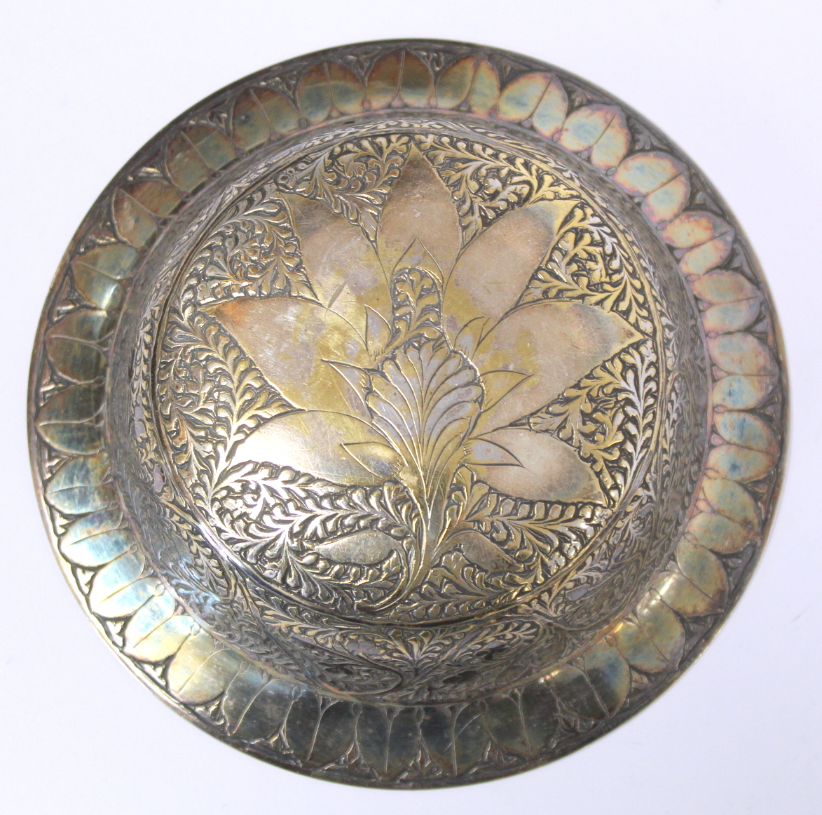 Oriental silvered circular brass bowl with engraved floral and foliate decoration, 16cm diam. - Image 7 of 9