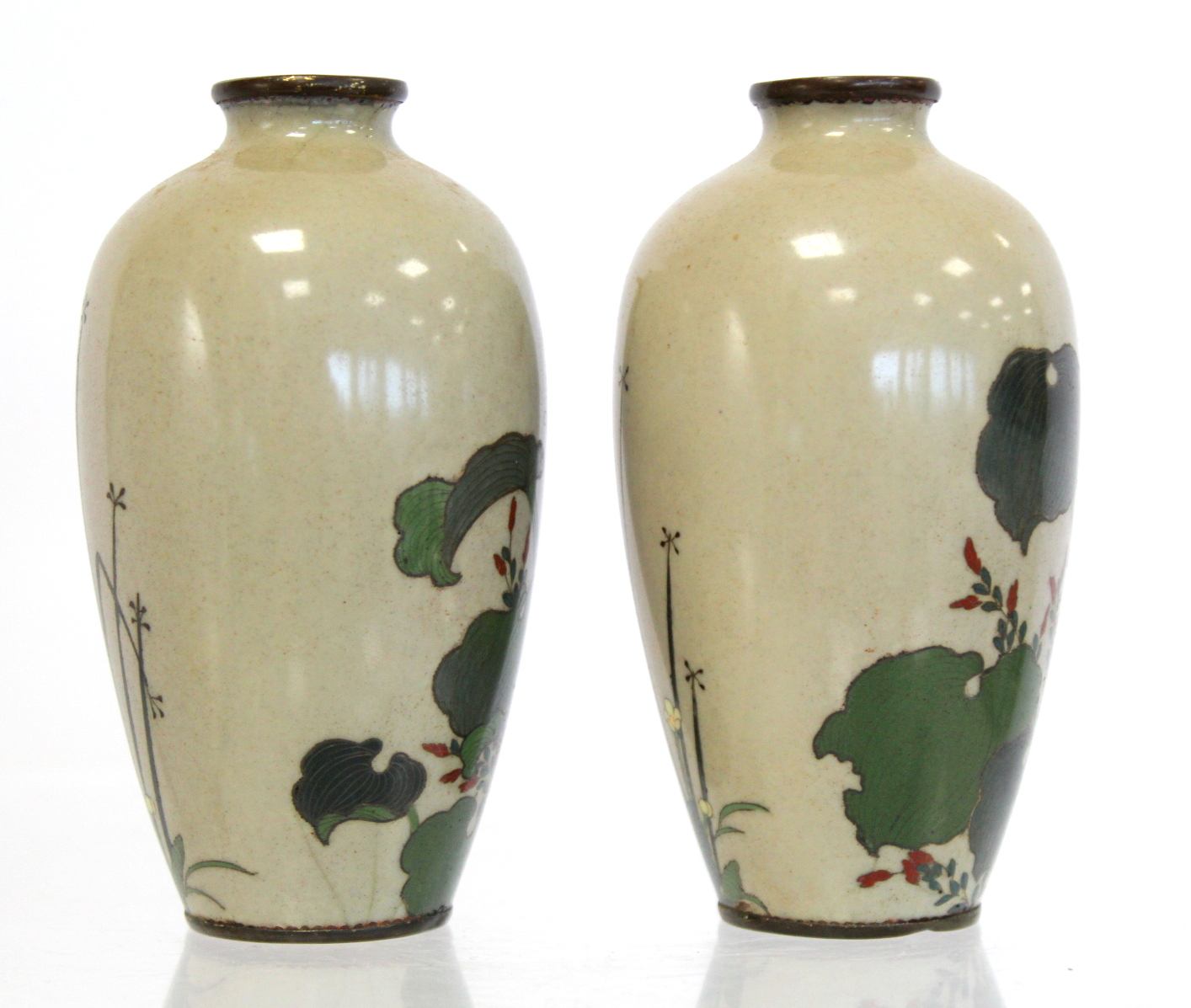 Pair of small Japanese Meiji period cloisonné vases with polychrome enamel decoration highlighted - Image 3 of 20