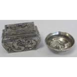 Chinese white metal small circular bowl with moulded decoration of carp in a pond, four character