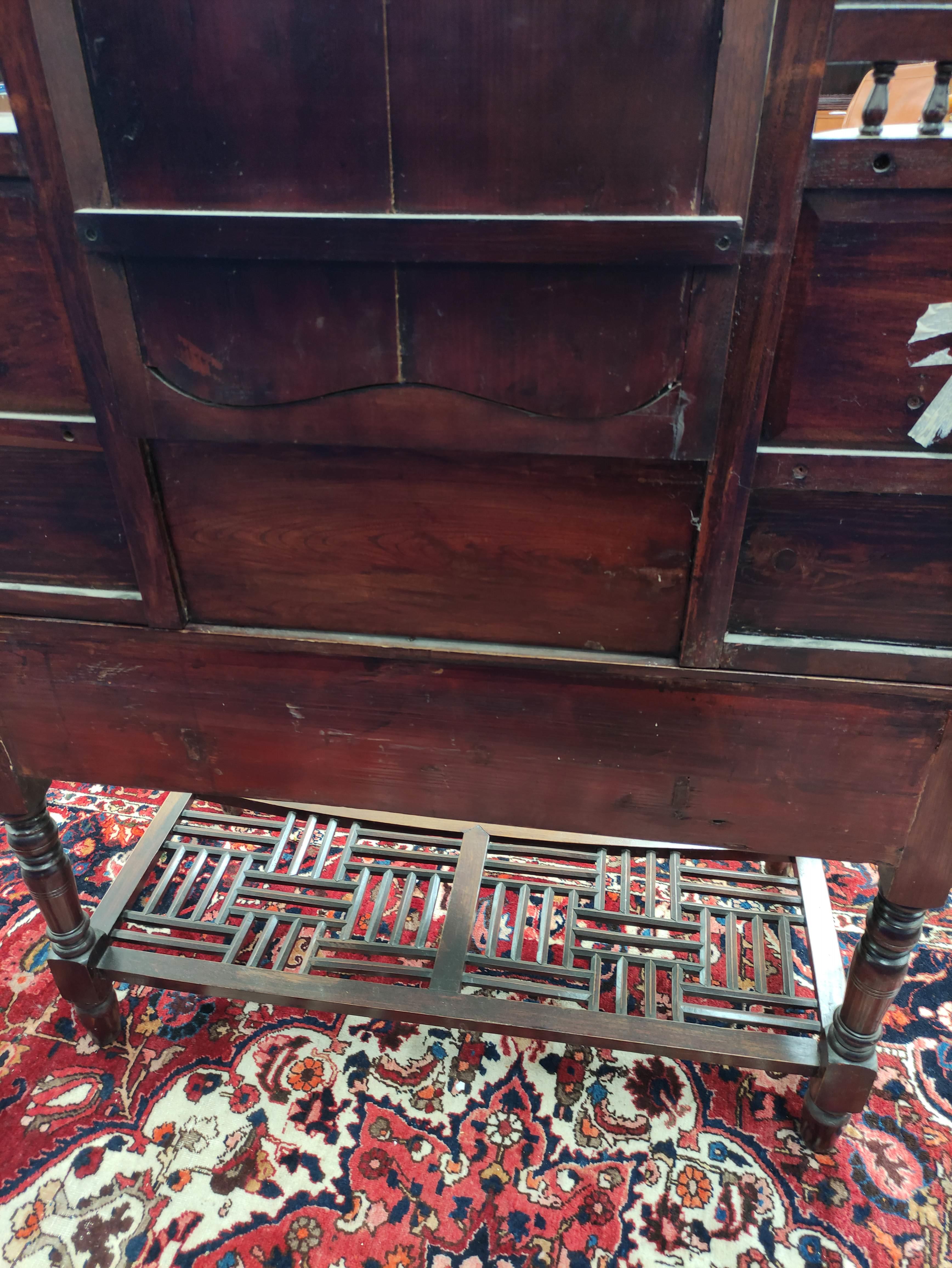 Antique Chinese export lacquer dressing table, Origin Shanghai. In the European taste with pierced - Image 6 of 6