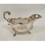 Silver sauce boat of Georgian style with cut edge, by Barracloughs, Sheffield 1940, 296g/9½oz.