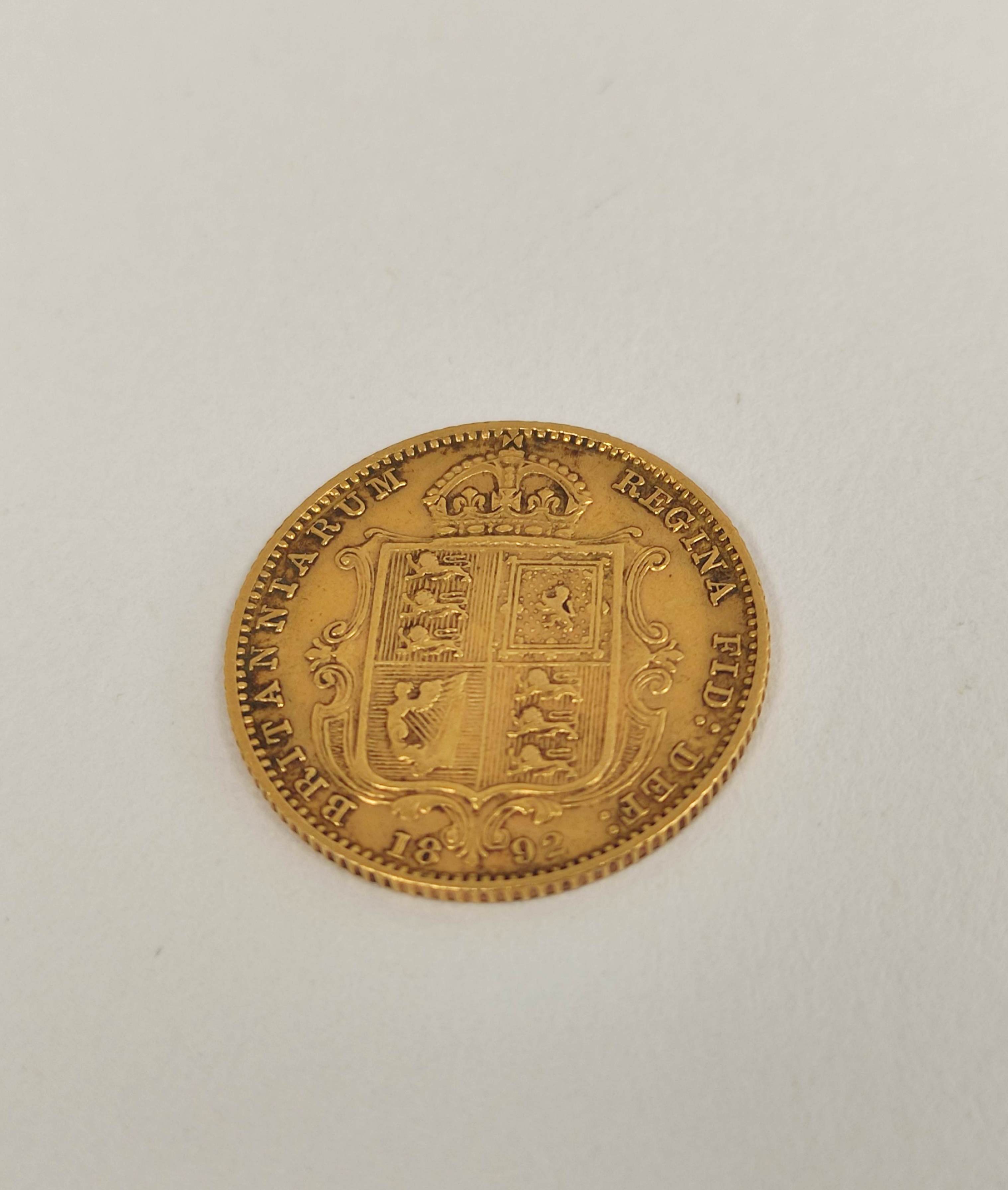 United Kingdom. Victoria 1892 22ct gold half sovereign. - Image 4 of 4