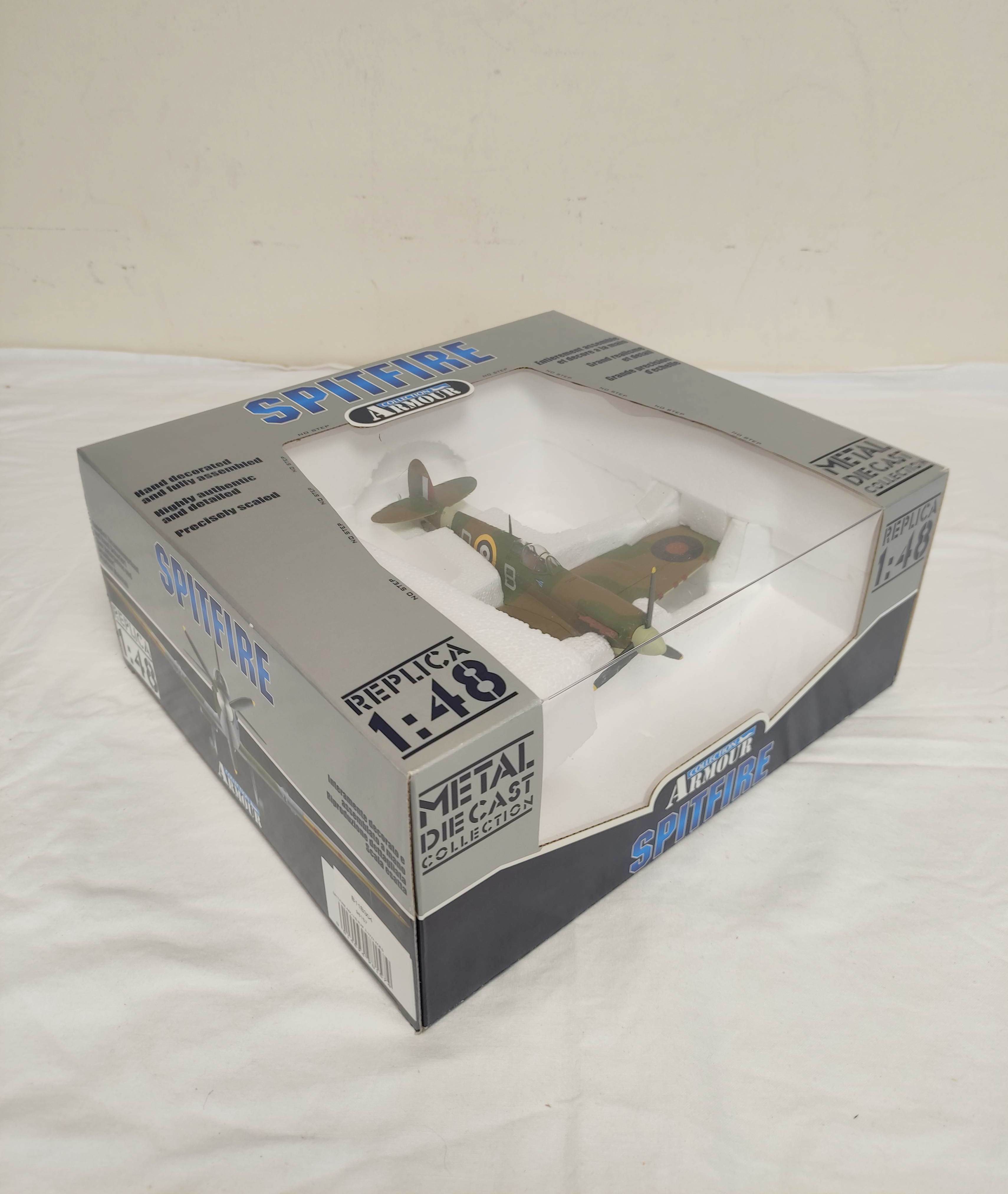 1:48 scale Franklin Mint Armour Collection boxed diecast Spitfire MKV B RAF airplane (98157). Ex - Image 2 of 7