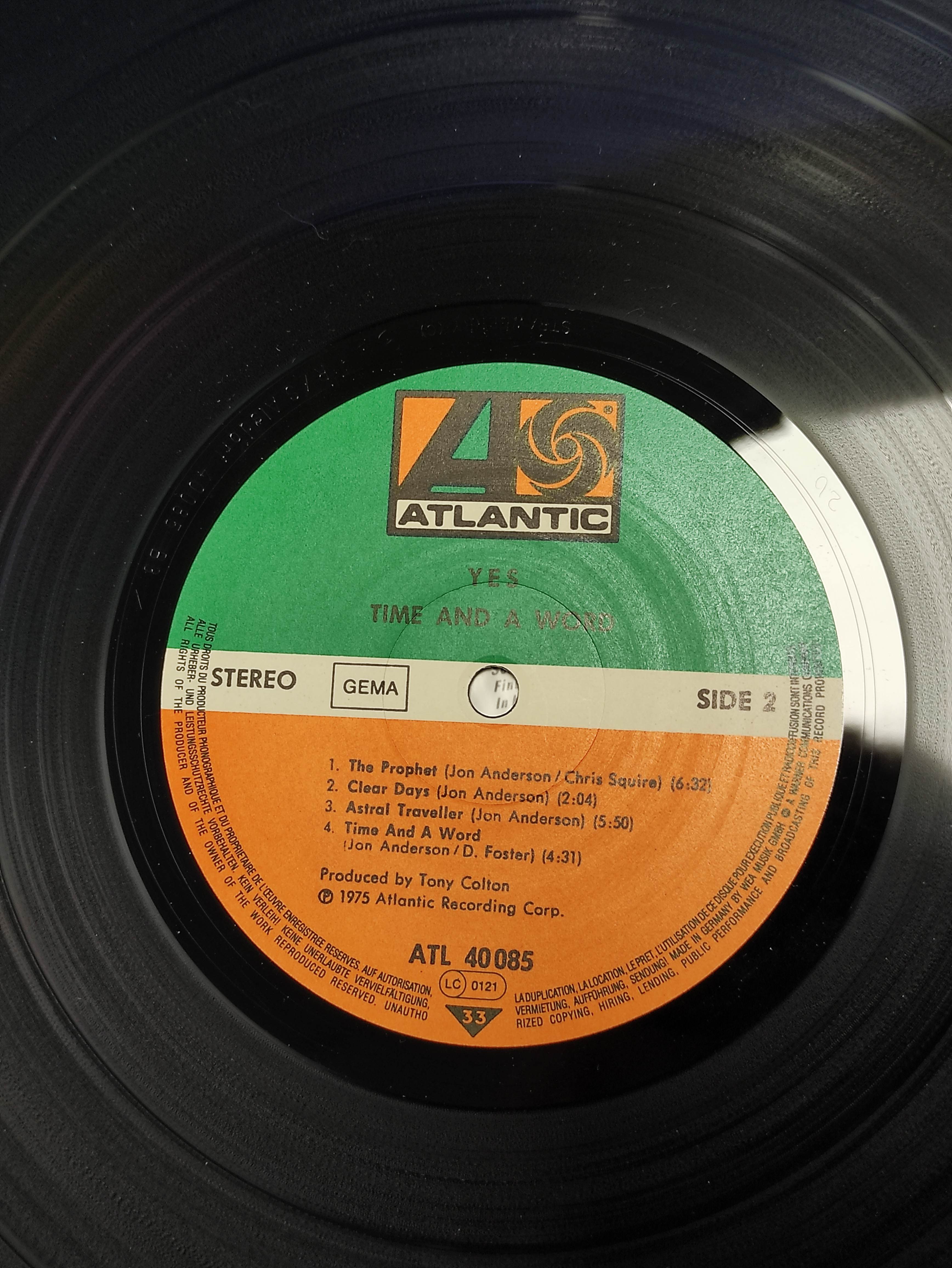 Two albums to include Yes Time and a Word, ELO Discovery and ELO single Shine a Little Love (3) - Image 5 of 9