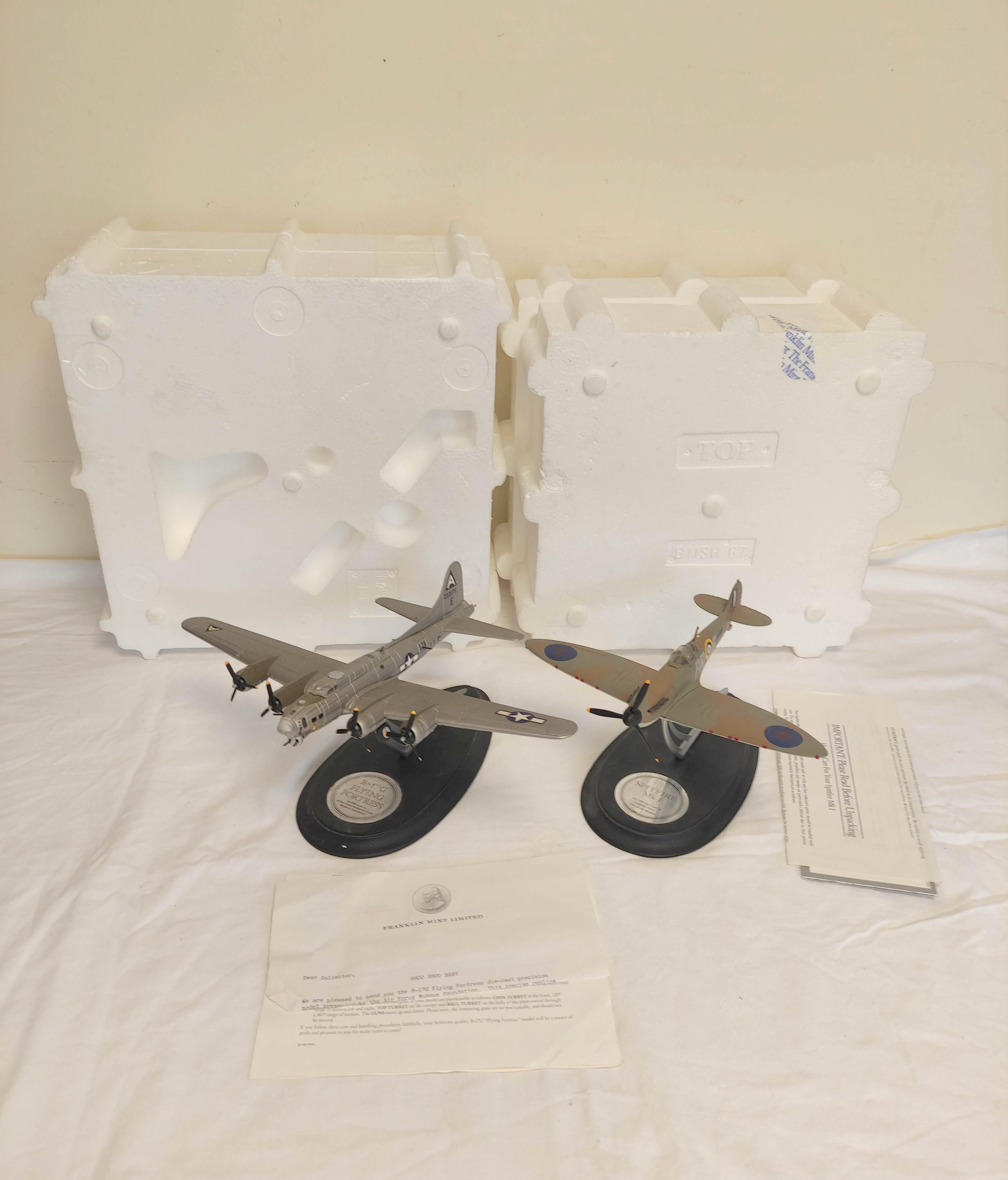 Two boxed Franklin Mint model airplanes comprising of an USAF B17G Flying Fortress & a Spitfire Mk1.