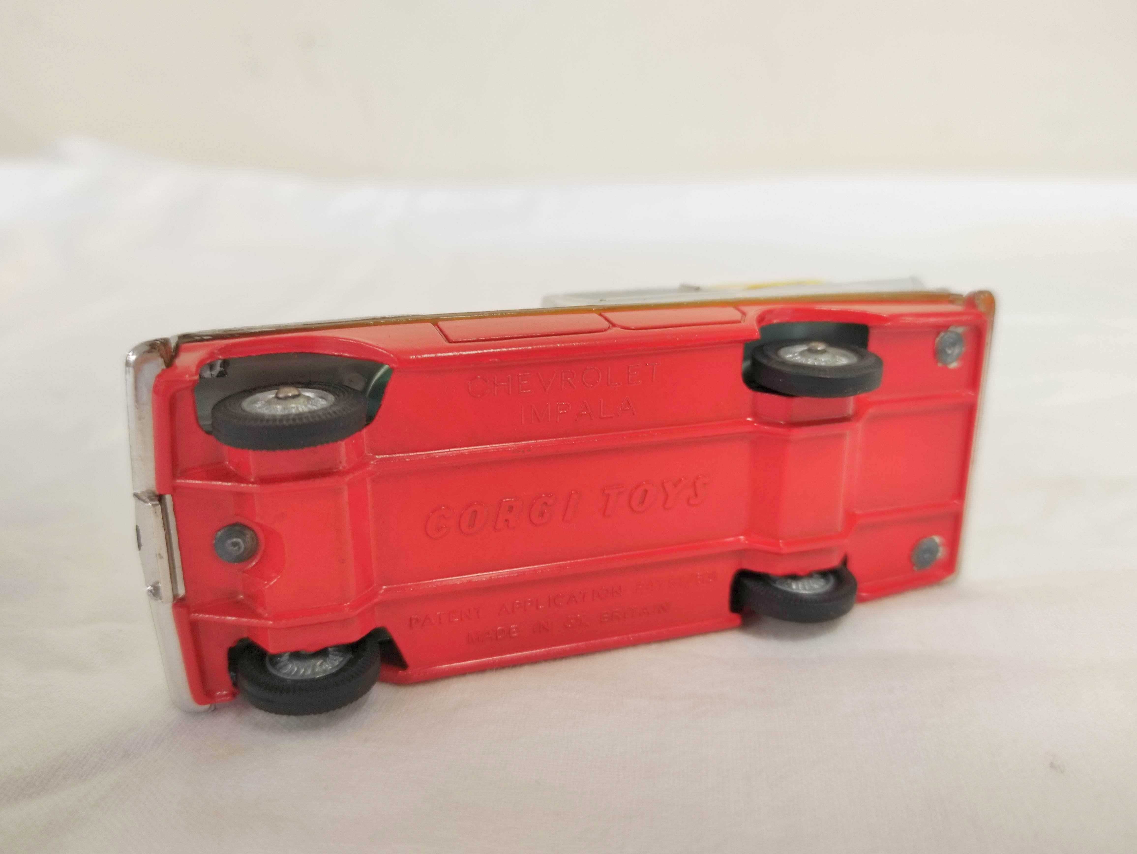 Corgi Toys- Collection of seven boxed Corgi model cars to include no 486 Kennel Service Wagon with - Image 10 of 15