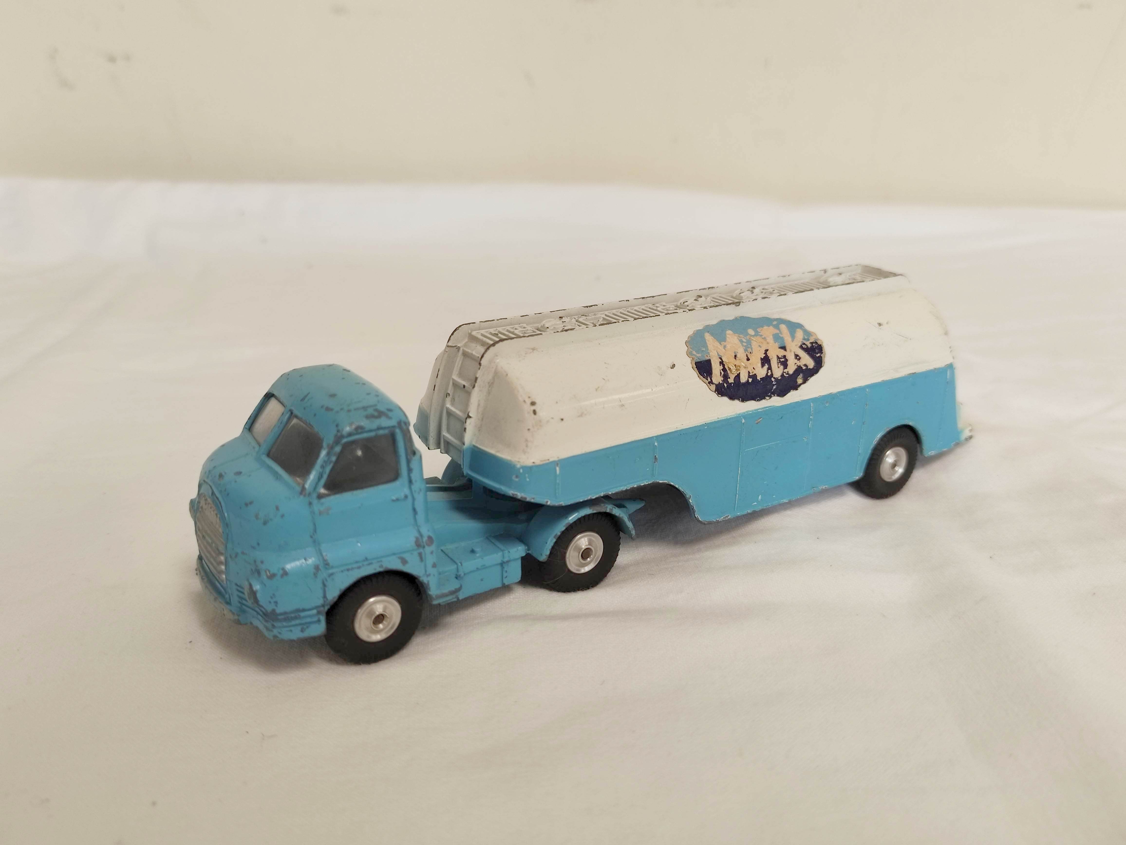 Corgi Toys- Collection of seven Corgi model vehicles to include no 1129 Bedford Articulated Milk - Image 4 of 12