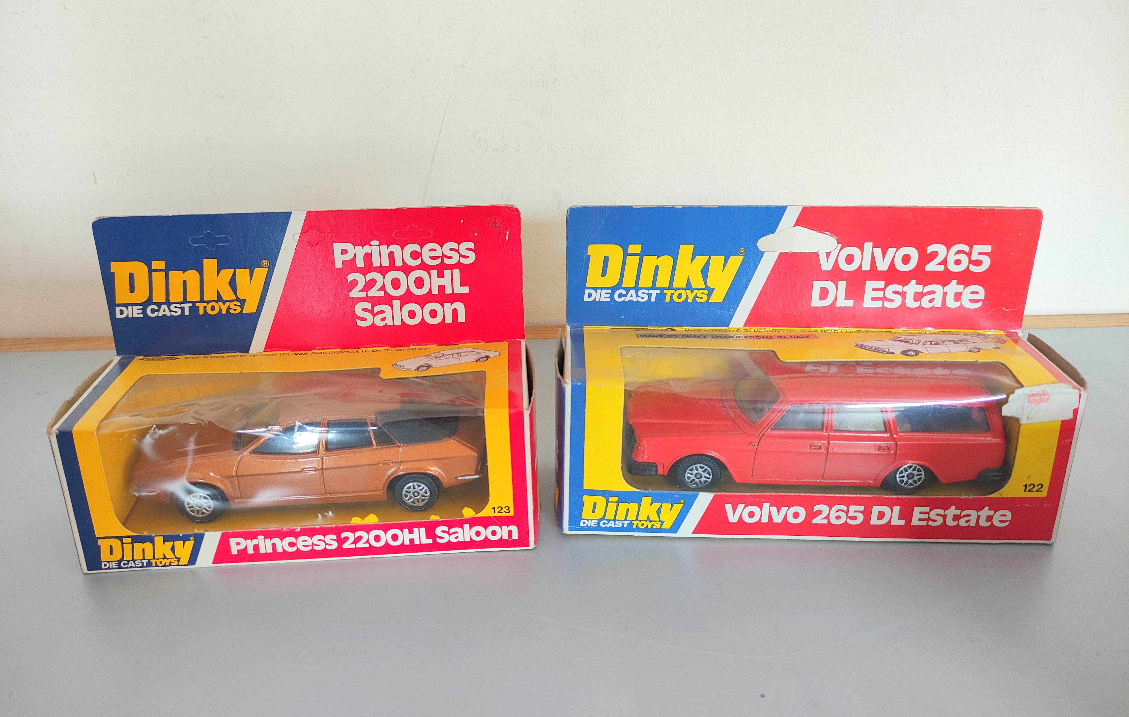 Four vintage boxed model vehicles to include three Dinky Die Cast Toys model vehicles comprising - Image 2 of 6