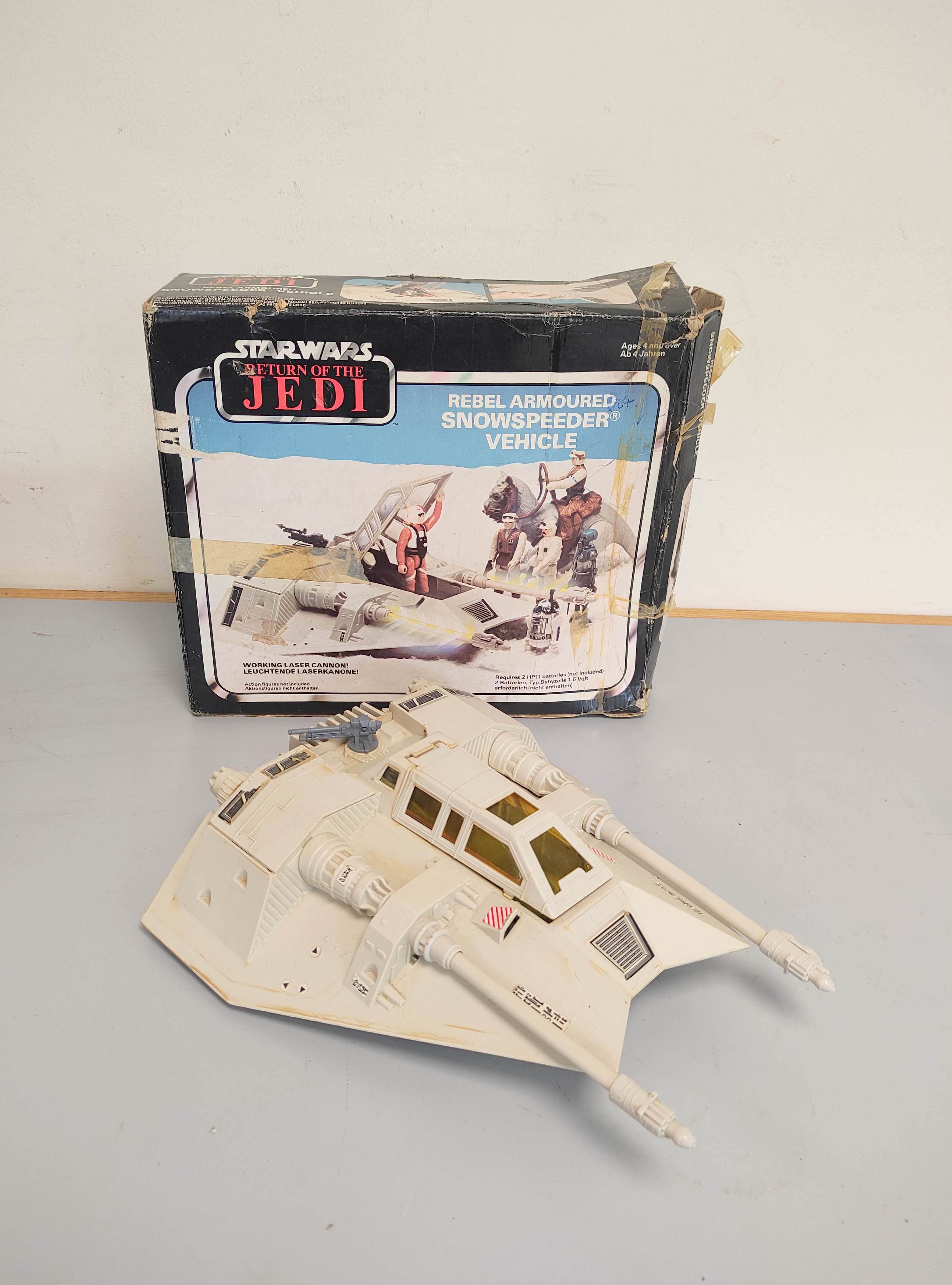 Star Wars- 1983 Return Of The Jedi Rebel Armoured Snowspeeder Vehicle by Kenner Toys with