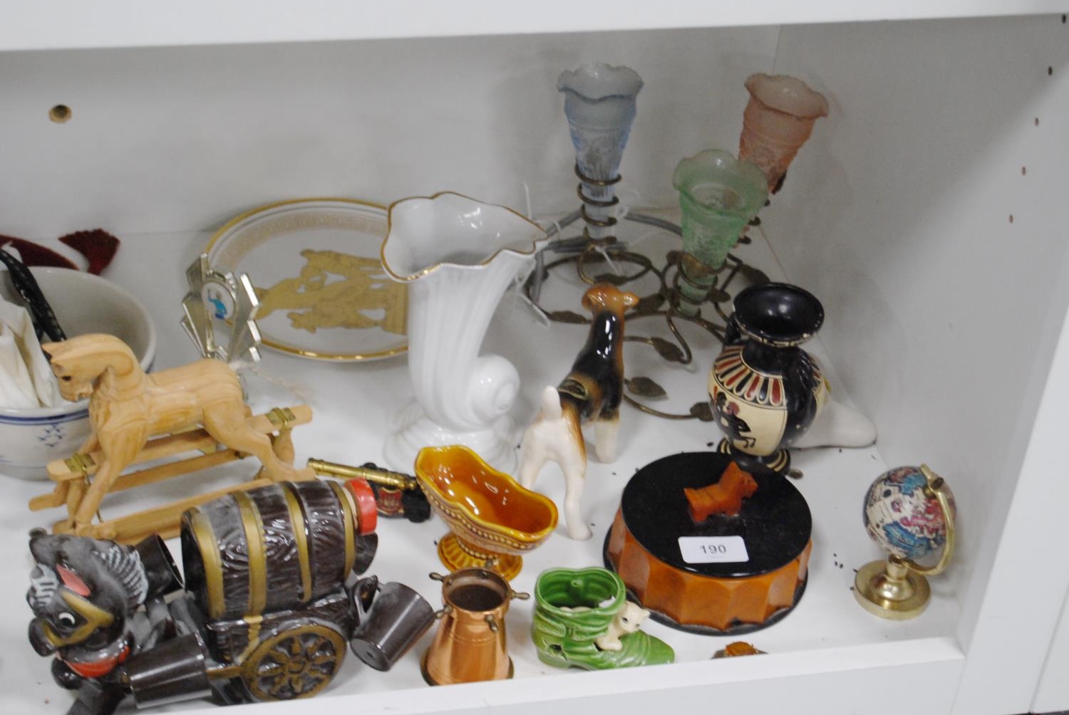 Ornaments, oil lamp, mirror, coloured glass epergne, Delft-style bowl etc (one shelf). - Image 2 of 4