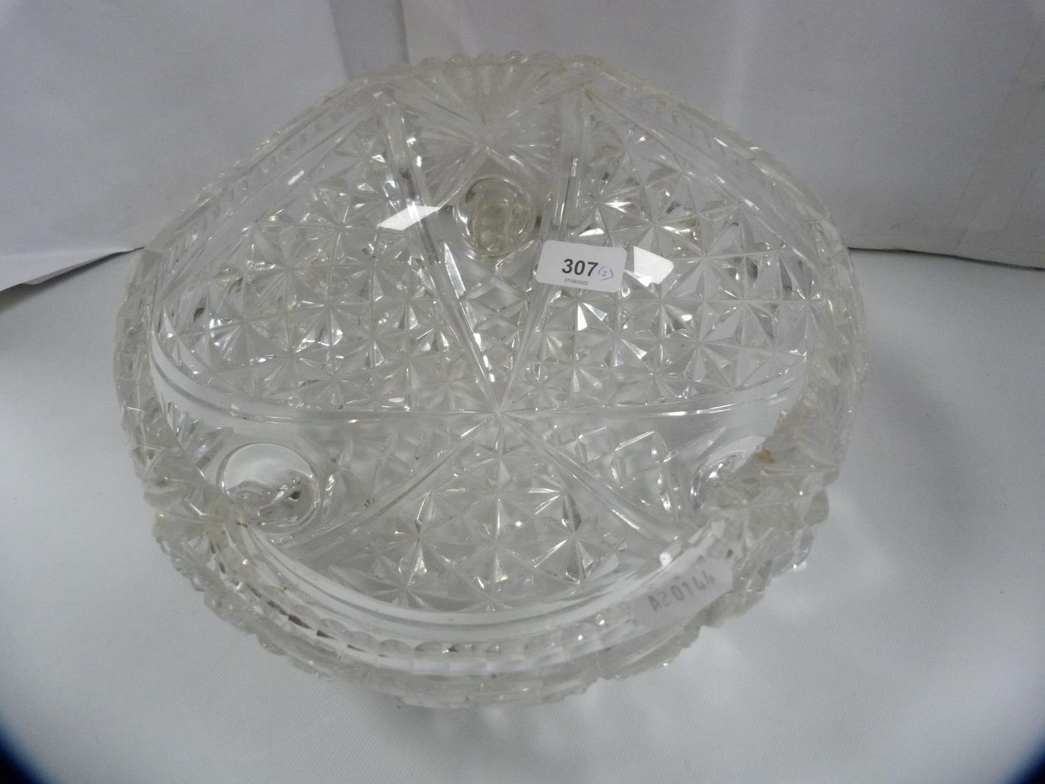 Cut glass bowl on tripod feet and a boat-shaped bowl.  (2) - Image 4 of 4