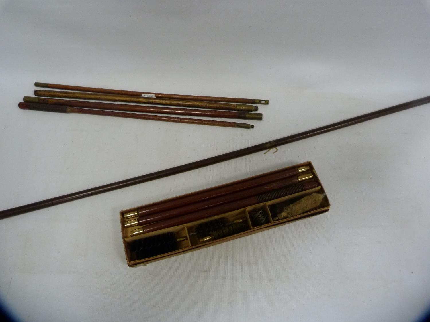 Antique sporting gun cleaning rods, some examples cased.