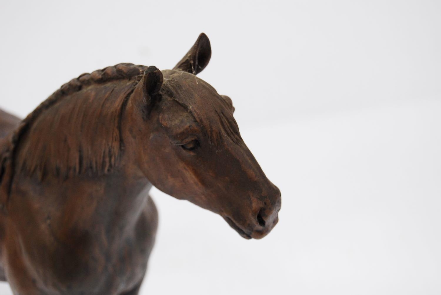 Bronzed figure of a horse by Northlight. - Bild 2 aus 3