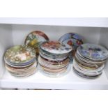 Large quantity of collector's plates to include Wedgwood, Villeroy & Boch etc.