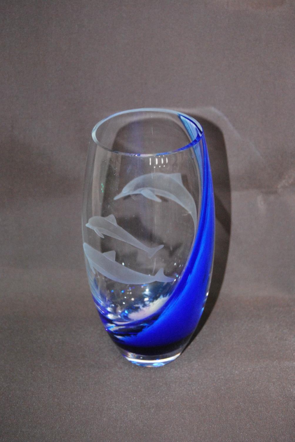 Group of coloured and other glassware to include Caithness Glass vase, soda syphon, opaque glass - Image 3 of 5