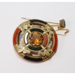 Victorian gold Scotch pebble brooch, circular, with jasper and bloodstone, 38mm, pin detached.