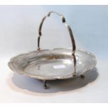 Silver cake basket of lobed oval shape, 1918, 712g or 22½oz.