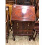 Mahogany bureau with fitted interior