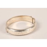 Ladies silver bangle; gross weight 26.3g