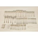 Service of Hanoverian rat tail silver, comprising eight table spoons in two sizes, six soup