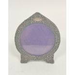 Silver photograph frame for circular 10cm image, Chester 1899.