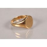 9 carat yellow gold signet ring; 6.6g