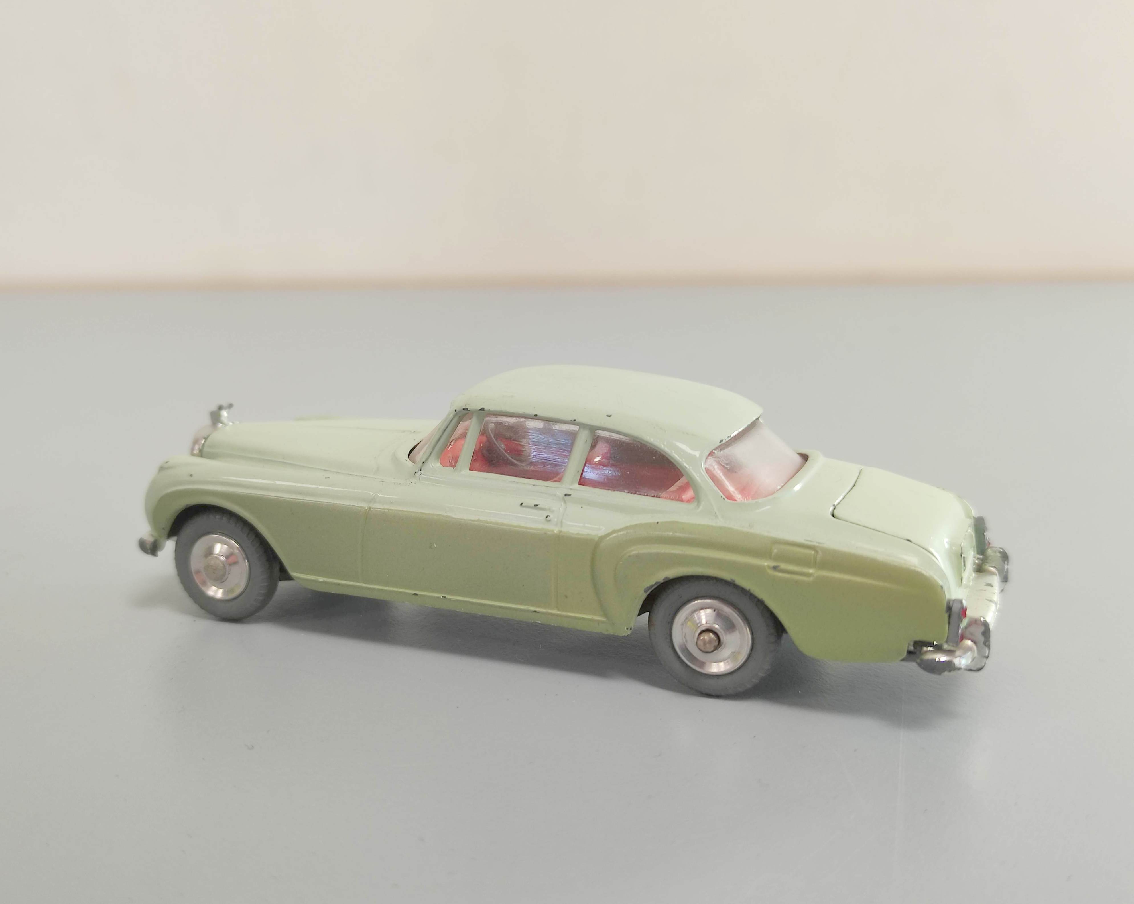 Corgi Toys- Two boxed model vehicles to include Bentley Continental Sports Saloon 224 & Le Dandy - Image 4 of 13