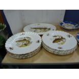Pall Mall Ware porcelain part fish service.  (13)