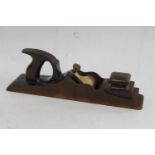 Norris of London wood working smoothing plane, 41cm long.