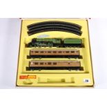 Triang Hornby OO gauge model railways RS608 Flying Scotsman set with exhaust steam and sounds and