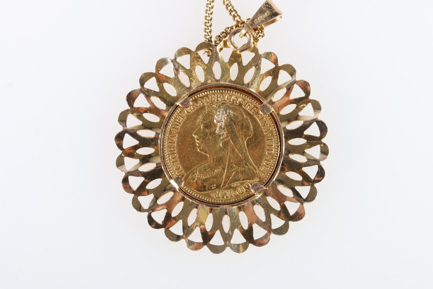 UNITED KINGDOM Victoria (1837-1901) gold half sovereign 1898 old veiled head, in 9ct gold pendant - Image 2 of 3