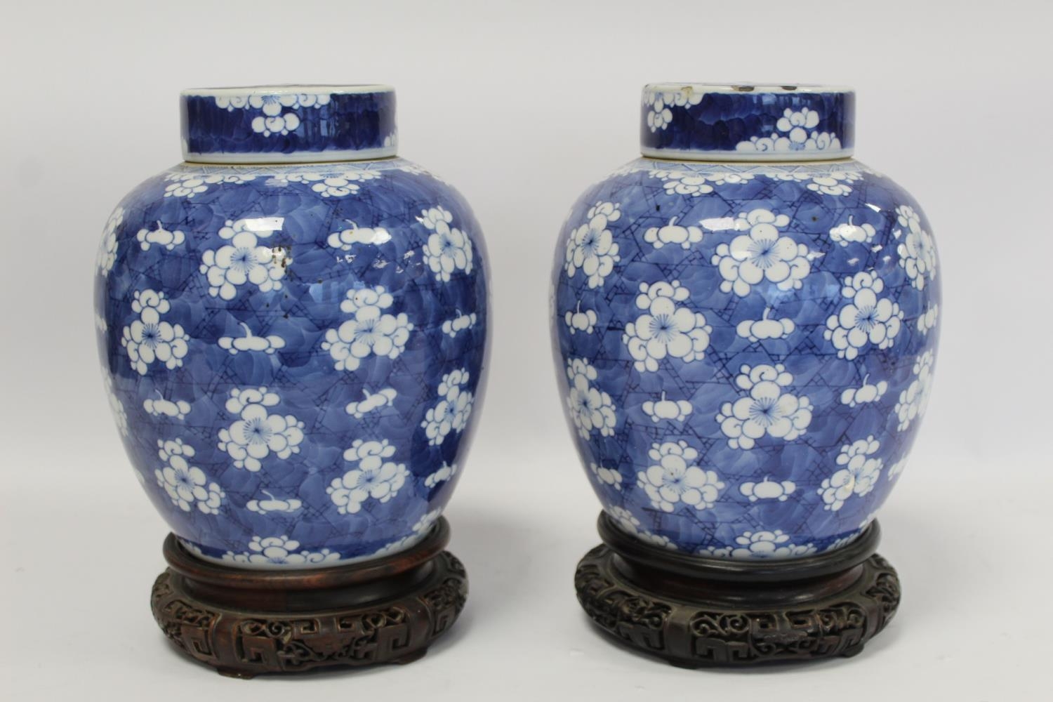 Pair of 19th century Chinese porcelain covered ginger jars of ovoid form with underglaze blue - Image 4 of 28