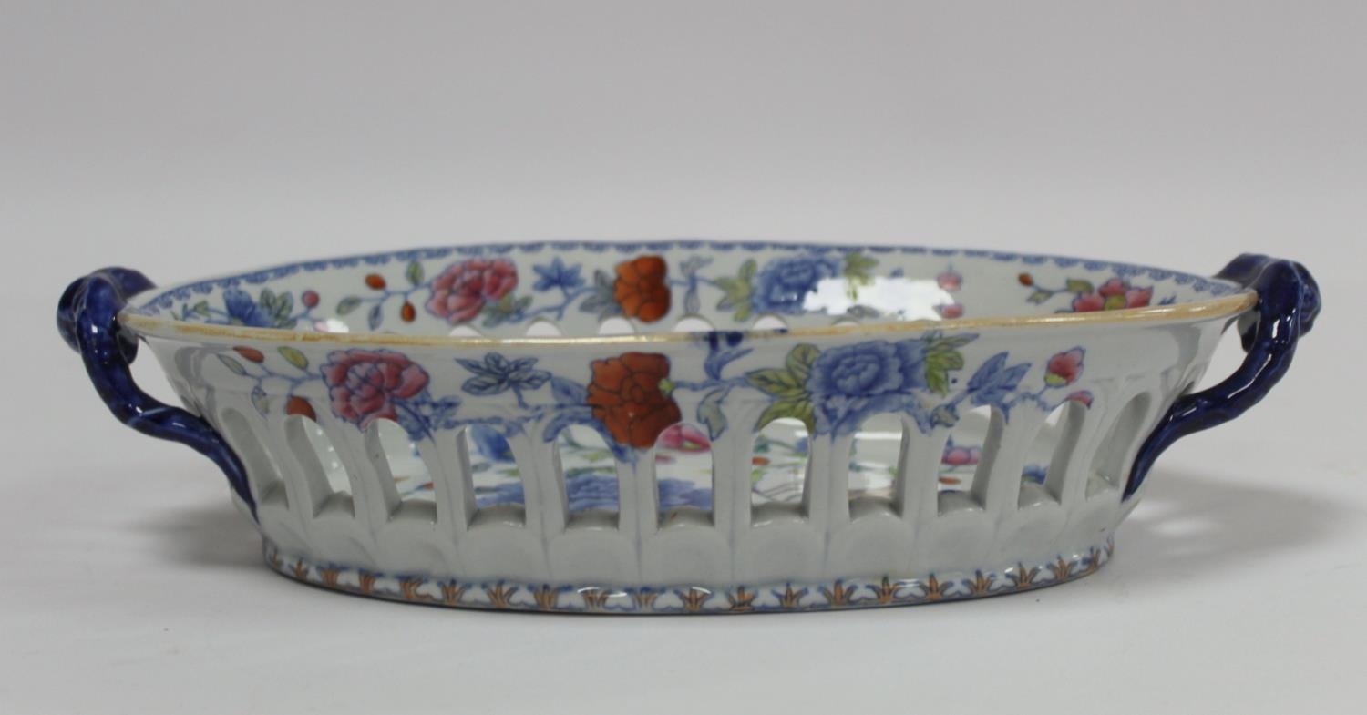 Five pieces of early 19th century Masons Ironstone "Indian Grasshopper" dinnerware comprising: large - Image 17 of 31