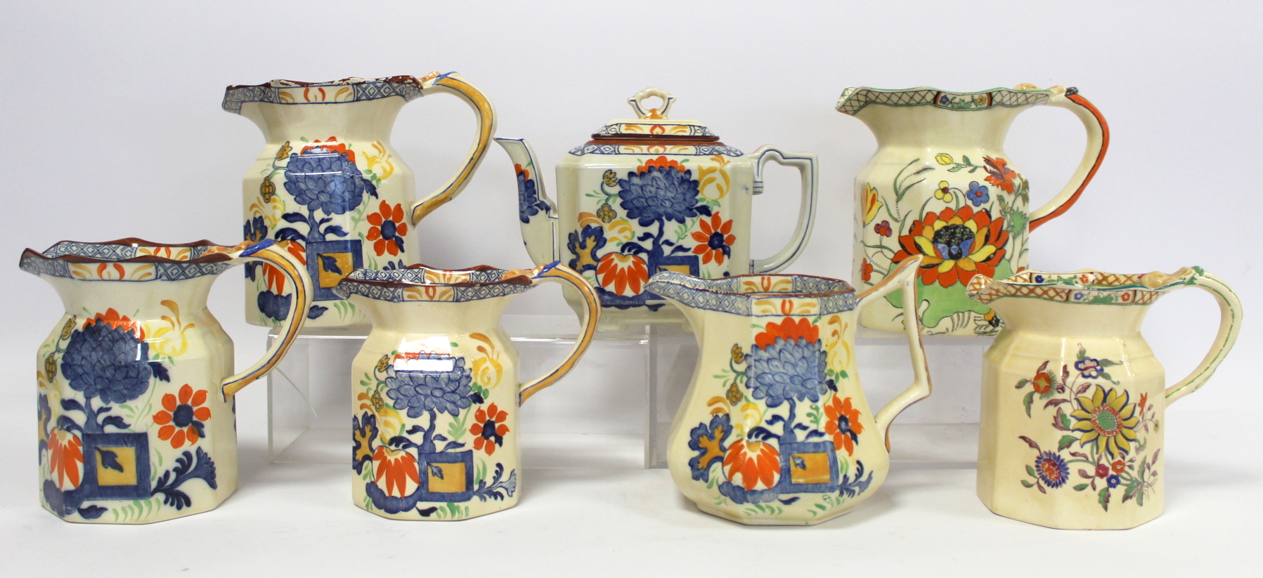Five pieces of Masons Ironstone "Jardiniere" pattern china, pattern no. C2368, comprising: teapot;