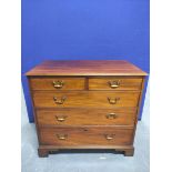 George III mahogany chest of drawers, fitted with two short drawers over three long graduated