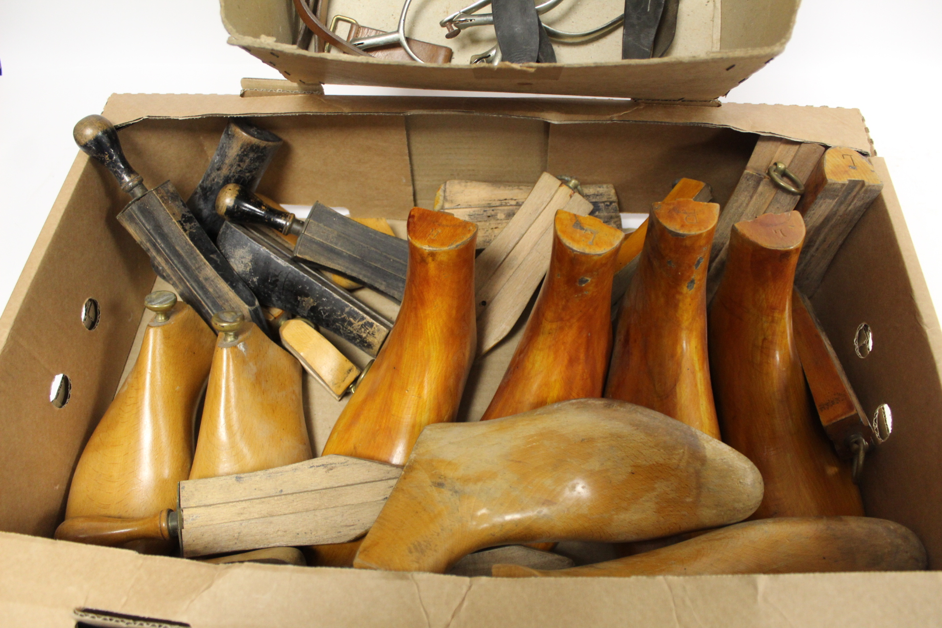 Small collection of vintage shoe trees/stretchers, some incomplete and five pairs of riding spurs. - Image 2 of 3