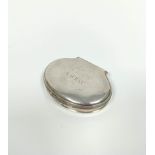 Silver snuff box of of scallop shape with gilt interior and moulded edges by W. Lestourgeon, London,